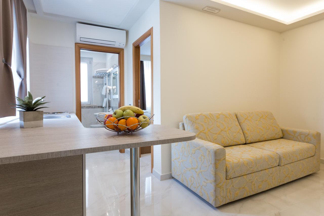 Buono 4* Neapel